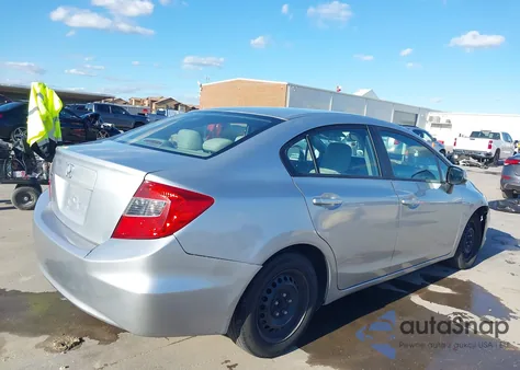 2012 Honda Civic Lx z USA, uszkodzony, nr VIN 2HGFB2F55CH599031